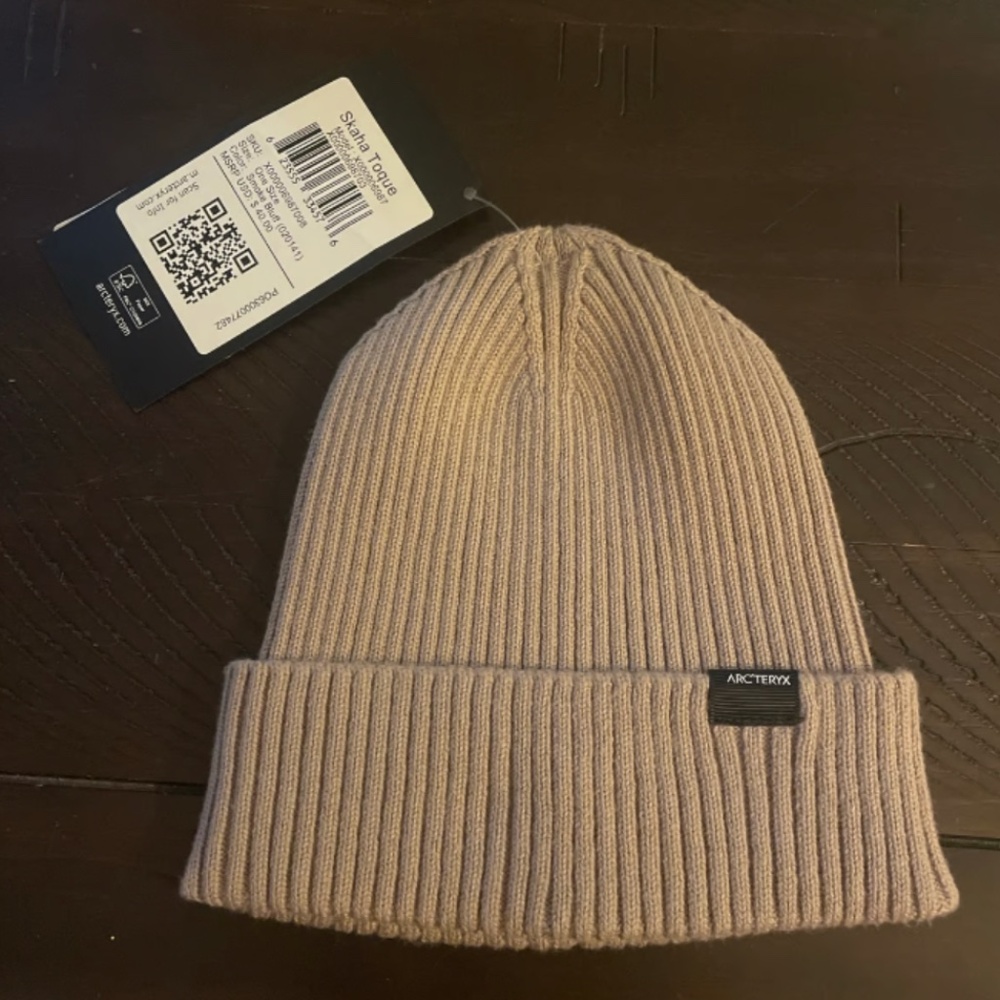 Arcteryx skaha toque